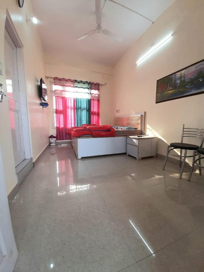 City Crown Guest House Sundarnagar Exterior photo
