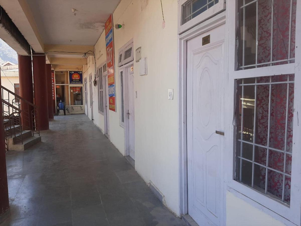 City Crown Guest House Sundarnagar Exterior photo