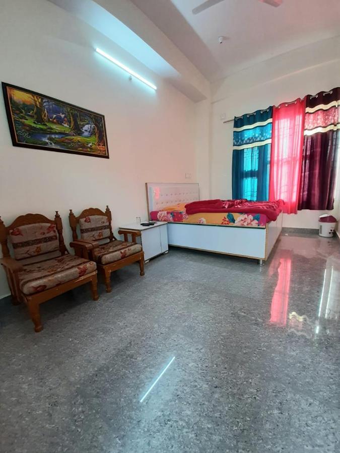 City Crown Guest House Sundarnagar Exterior photo