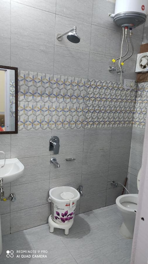 City Crown Guest House Sundarnagar Exterior photo