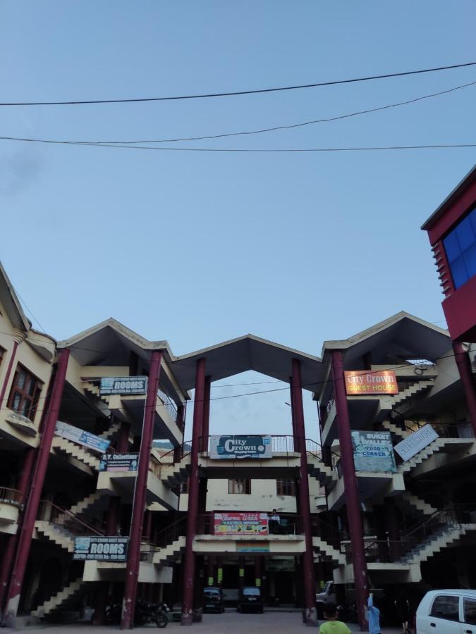 City Crown Guest House Sundarnagar Exterior photo